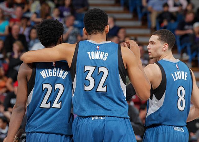 现代足球俱 现代足球俱