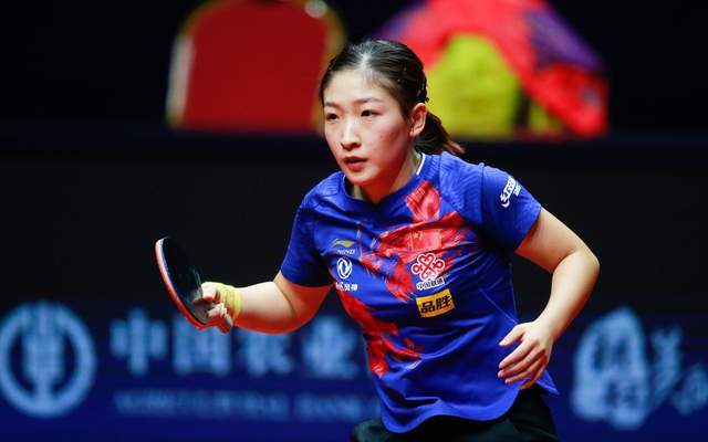 球迷们不禁 球迷们不禁