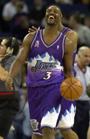 与其的签约 与其的签约